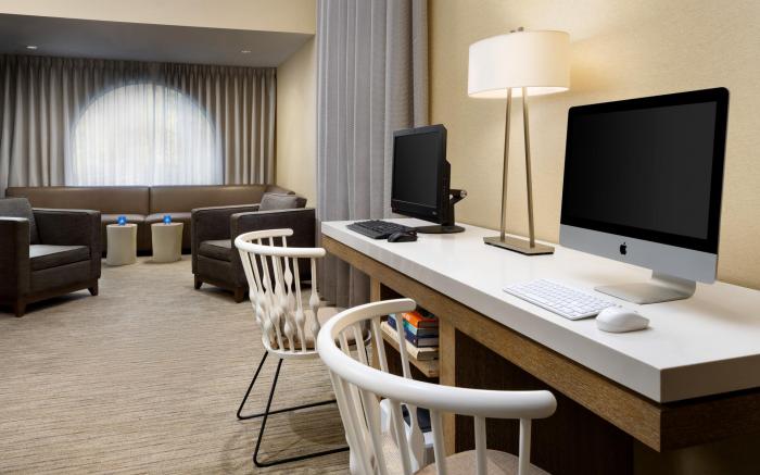 The Anza - A Calabasas Hotel