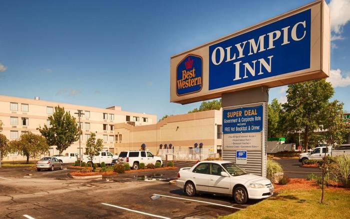 Baymont Inn & Suites by Wyndham Groton-Mystic
