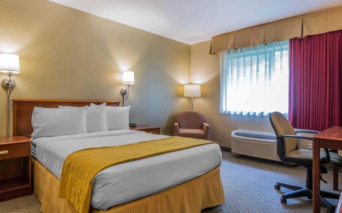 Quality Inn Hyde Park - Poughkeepsie North