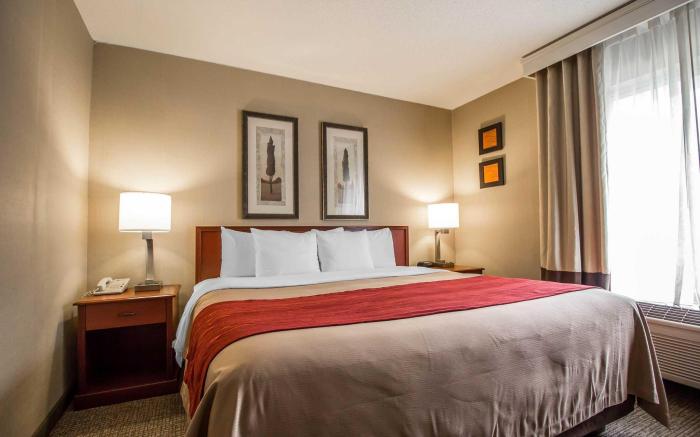 Comfort Inn & Suites