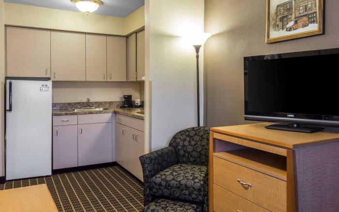 Quality Inn & Suites Silverthorne - Copper Mountain