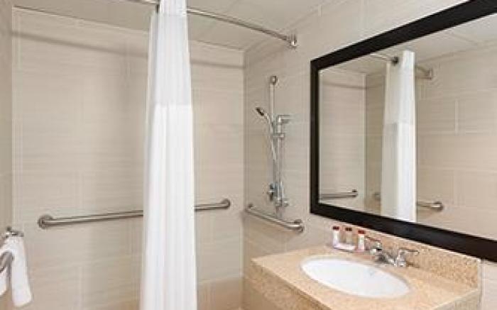 Ramada by Wyndham Rochelle Park Near Paramus