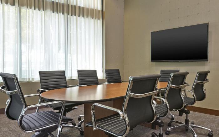 Grand Park Hotel Vancouver Airport, Ascend Hotel Collection