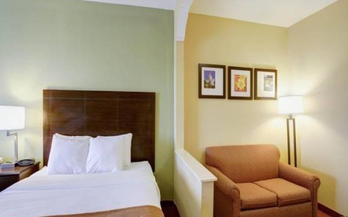 Spark by Hilton Round Rock