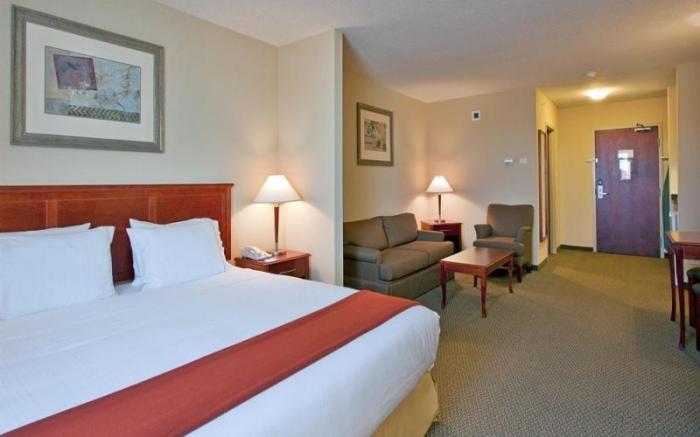 Holiday Inn Express Hotel & Suites Sherwood Park-Edmonton Area By IHG