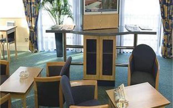 Holiday Inn Express Swansea East By IHG
