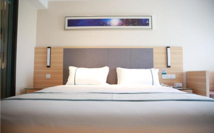 City Comfort Inn Wuhan Guanggu Minzhu Avenue NO.1 Middle School Affiliated to CCNU