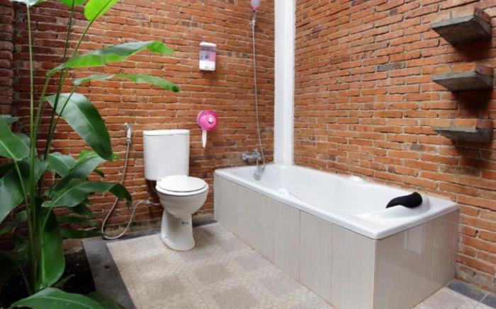 Omah Teras Bata Guesthouse