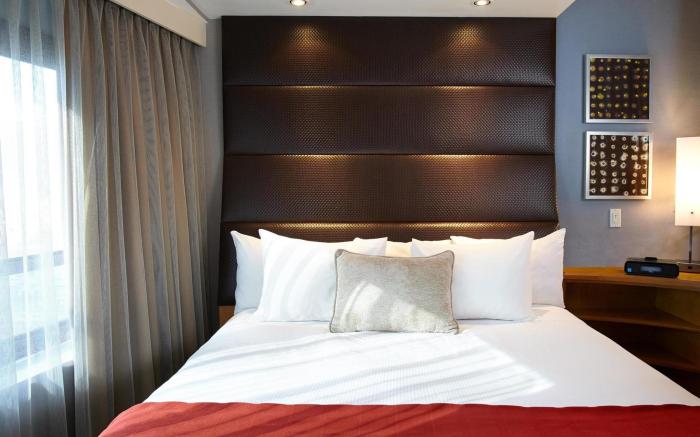 Hilton Club New York Hotel
