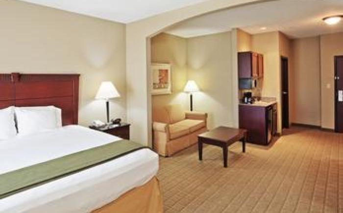 Holiday Inn Express Hotel & Suites McAlester By IHG