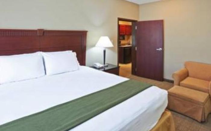 Holiday Inn Express Hotel & Suites McAlester By IHG