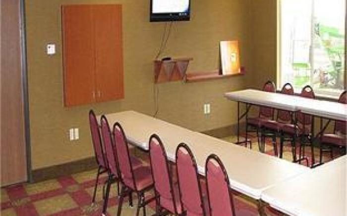 Holiday Inn Express & Suites Sioux Center By IHG