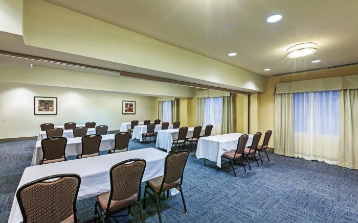 Holiday Inn Express Hotel & Suites Eagle Pass By IHG