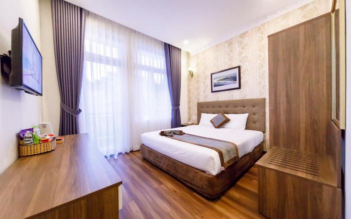Wisteria Hotel