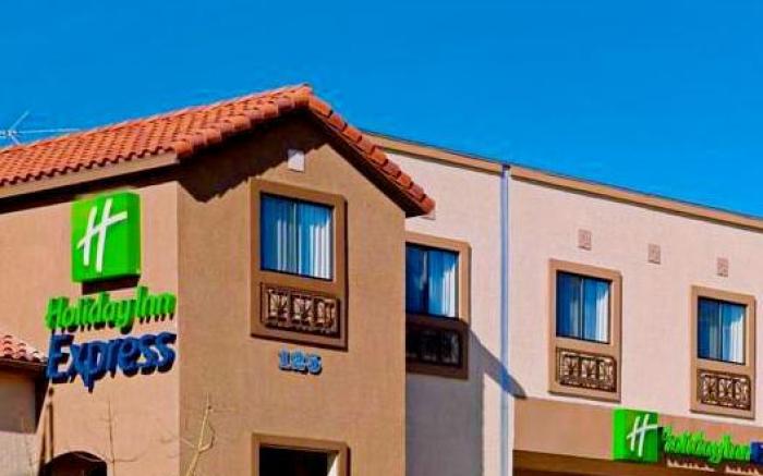 Holiday Inn Express Hotel & Suites Hermosa Beach By IHG