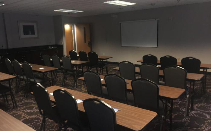 Holiday Inn Express Hotel & Suites Laurinburg By IHG