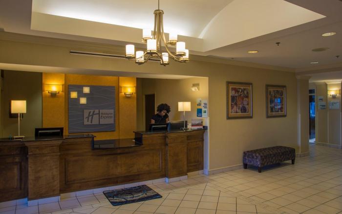 Comfort Inn & Suites Pine Bluff