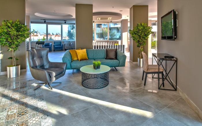 Tourist Hotel