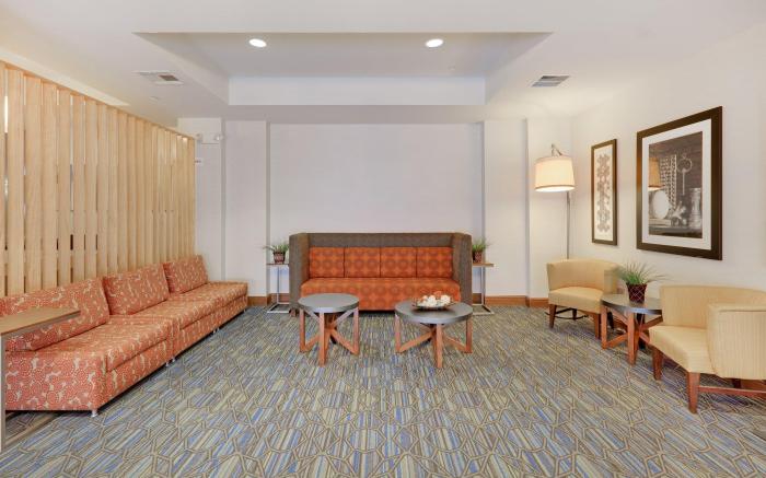 Holiday Inn Express Hotel & Suites Burleson - Fort Worth By IHG