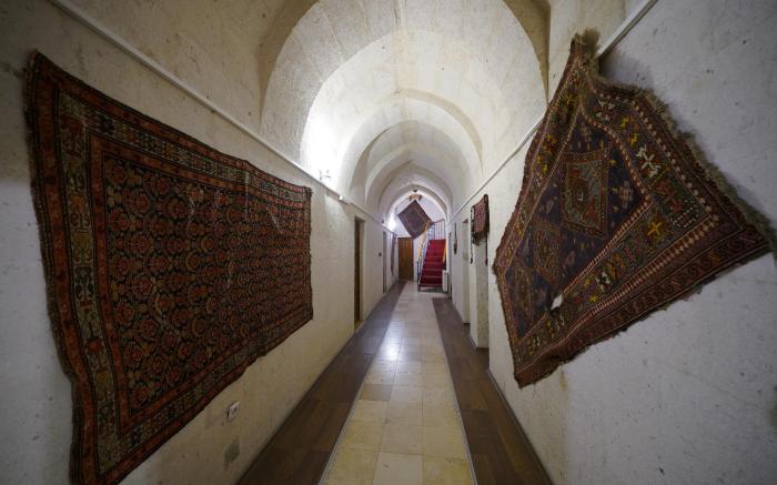 Arch Palace