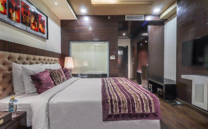 Palette - Hotel Savvy Grand