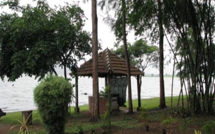Waterwoods Lodges And Resorts