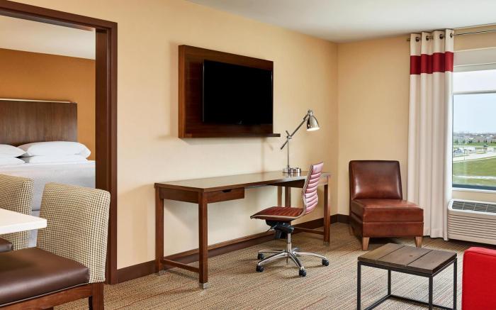 Four Points by Sheraton Fargo Medical Center