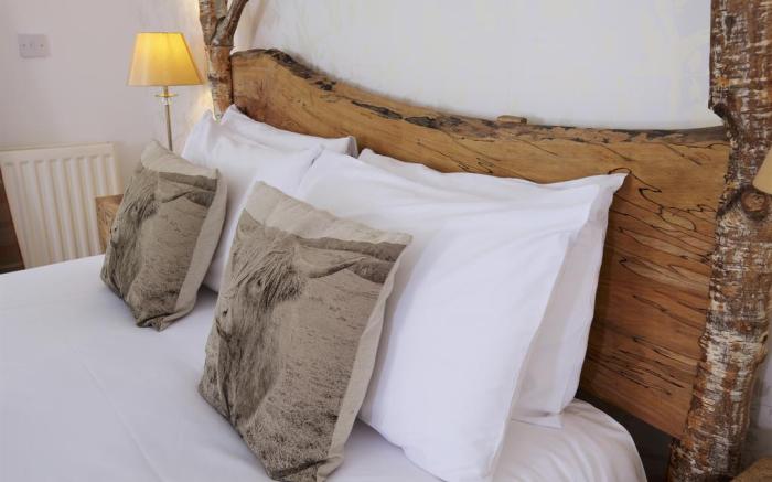 Cottage Lodge Hotel  