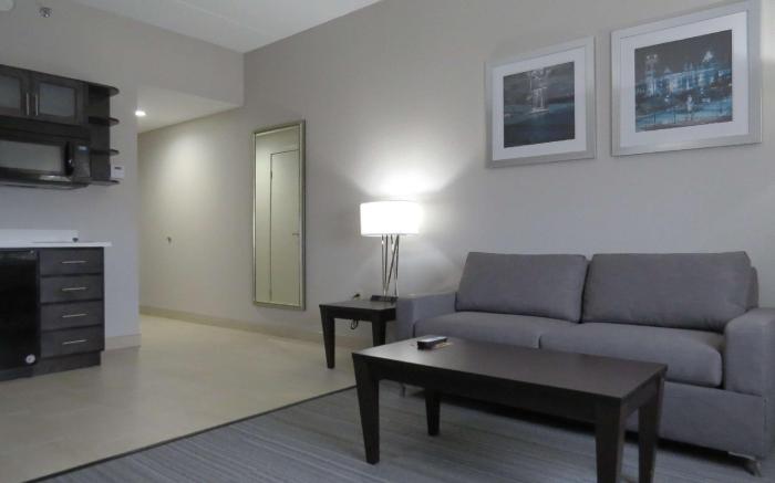Best Western Plus Wilkes Barre-Scranton Airport Hotel