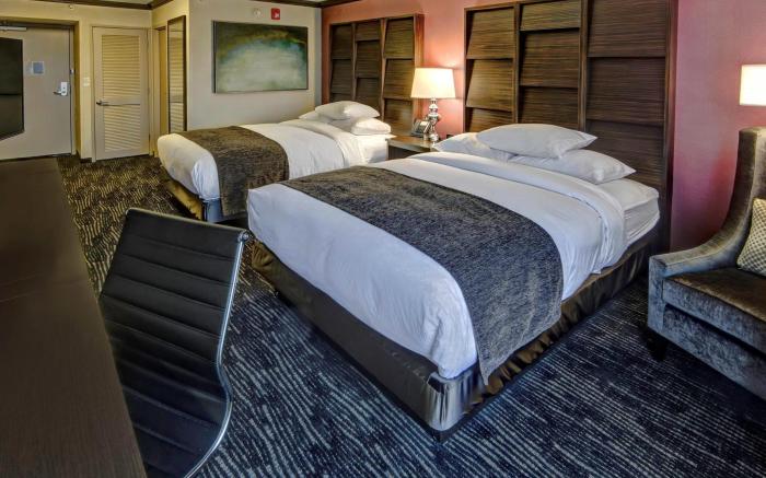 DoubleTree by Hilton Decatur