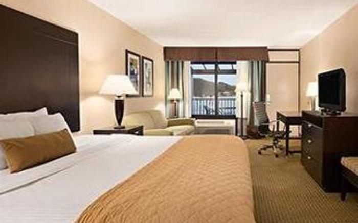 Wyndham Garden Lake Guntersville