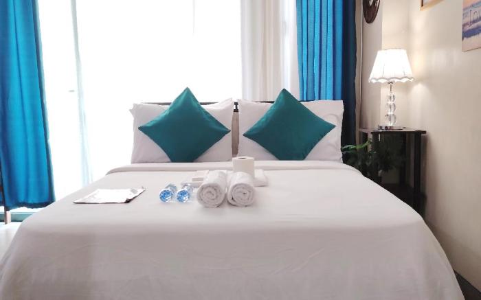 Airport Apartment One Palm Tree Villas  
