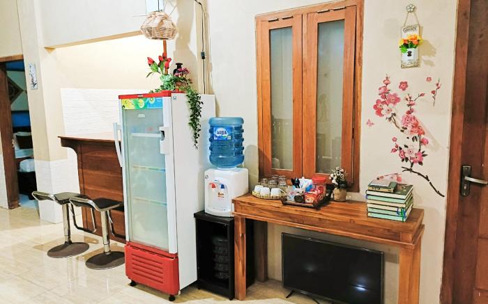 RedDoorz Syariah near Universitas 17 Agustus Banyuwangi