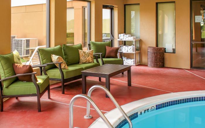 Holiday Inn Express Lewisburg - New Columbia By IHG