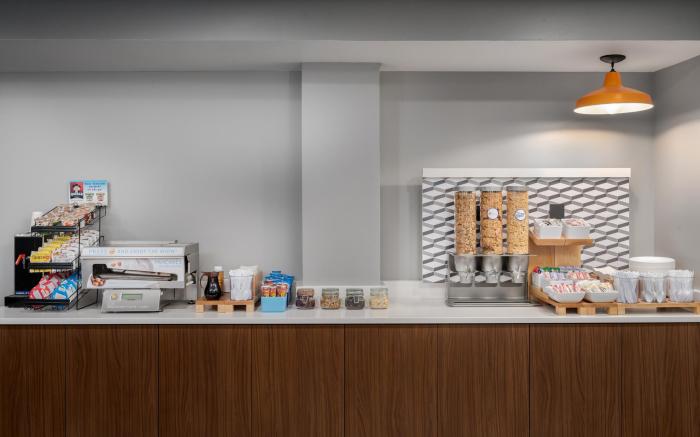 Holiday Inn Express Hotel & Suites Bentonville By IHG