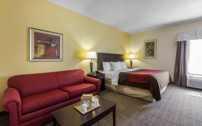 Comfort Inn & Suites