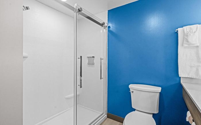 Holiday Inn Express Carneys Point New Jersey Turnpike Exit 1 By IHG