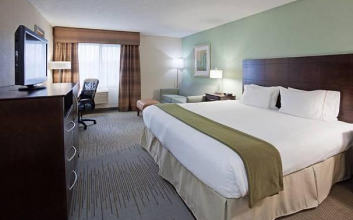 Holiday Inn Express Hotel & Suites-St. Paul