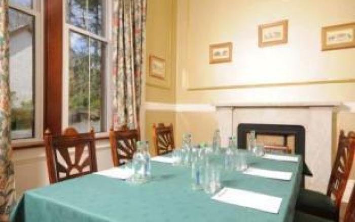 Western Isles Hotel