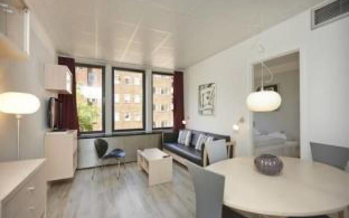 Manon Les Suites Guldsmeden