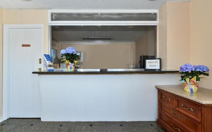 Americas Best Value Inn Oakland Lake Merritt