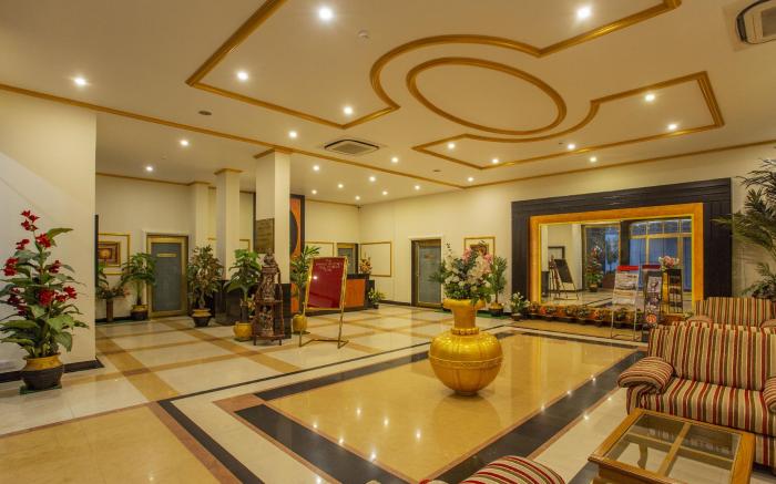 Hotel The Grand Regency