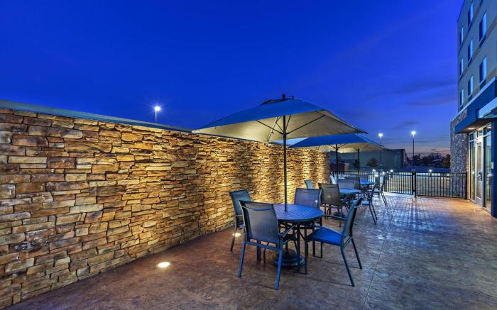 Fairfield Inn Suites Tulsa Catoosa