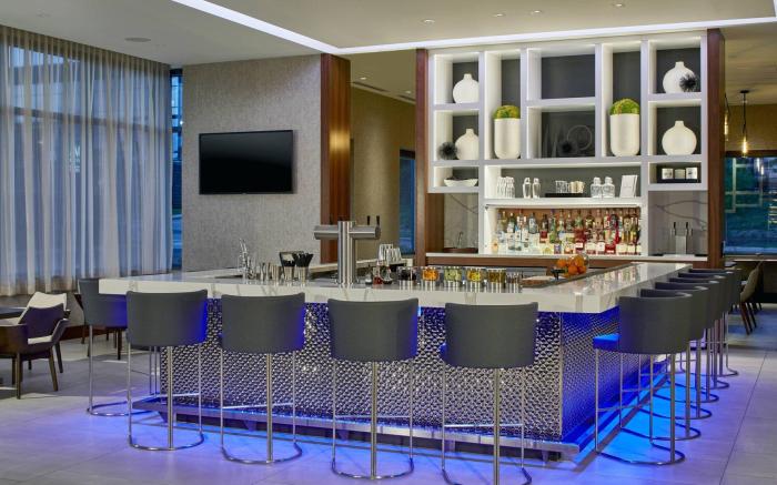 AC Hotel by Marriott Atlanta Airport Gateway
