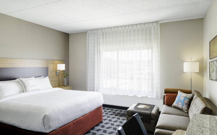 TownePlace Suites by Marriott Oshawa