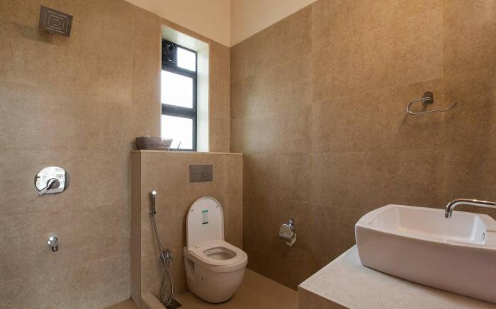 StayVista's Greenwoods Villa 7 - City-Center Villa with Private Pool, Terrace, Lift & Ping-Pong Tabl