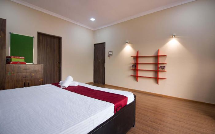 Serene Villa by StayVista - A Hill-View Villa with Plunge pool