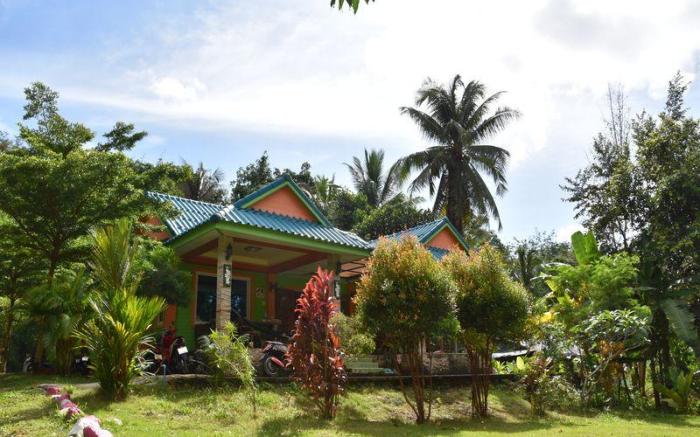 Kama Siri Koh Kood