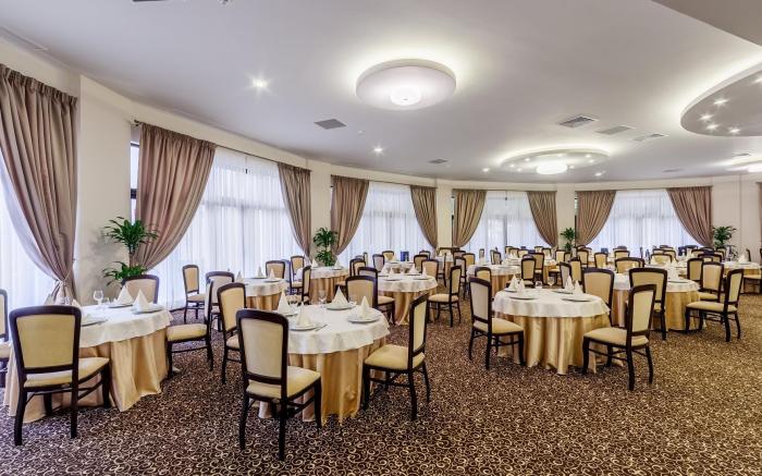 Expocenter Hotel