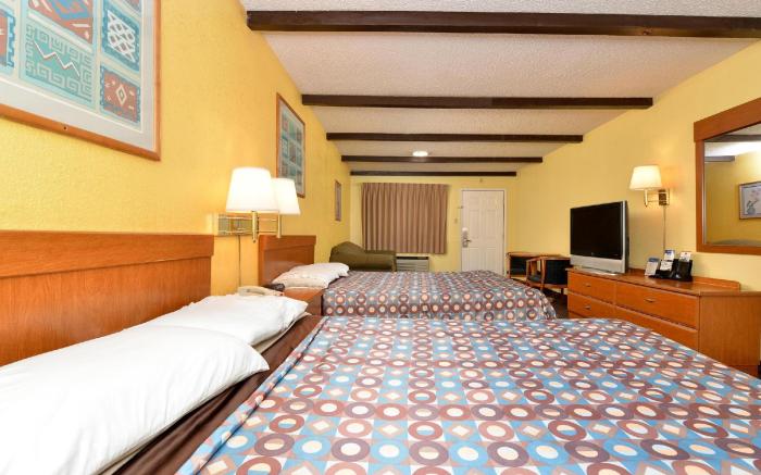 Travelodge by Wyndham New Braunfels